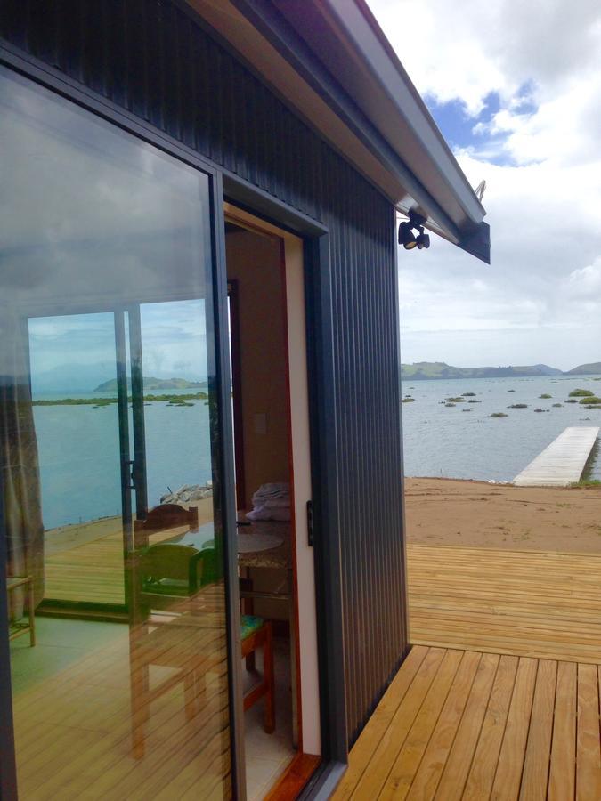 Oystercatcher Bay Boathouse Chalet Coromandel